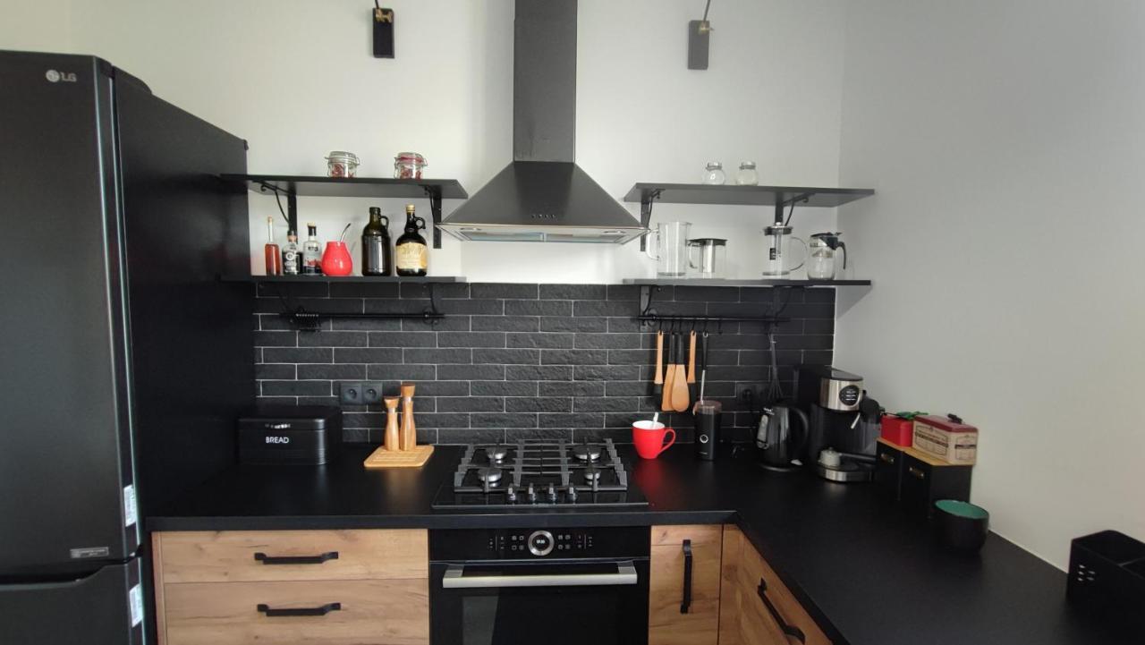 Апартаменти Przestronny Apartament W Centrum Варшава Екстер'єр фото